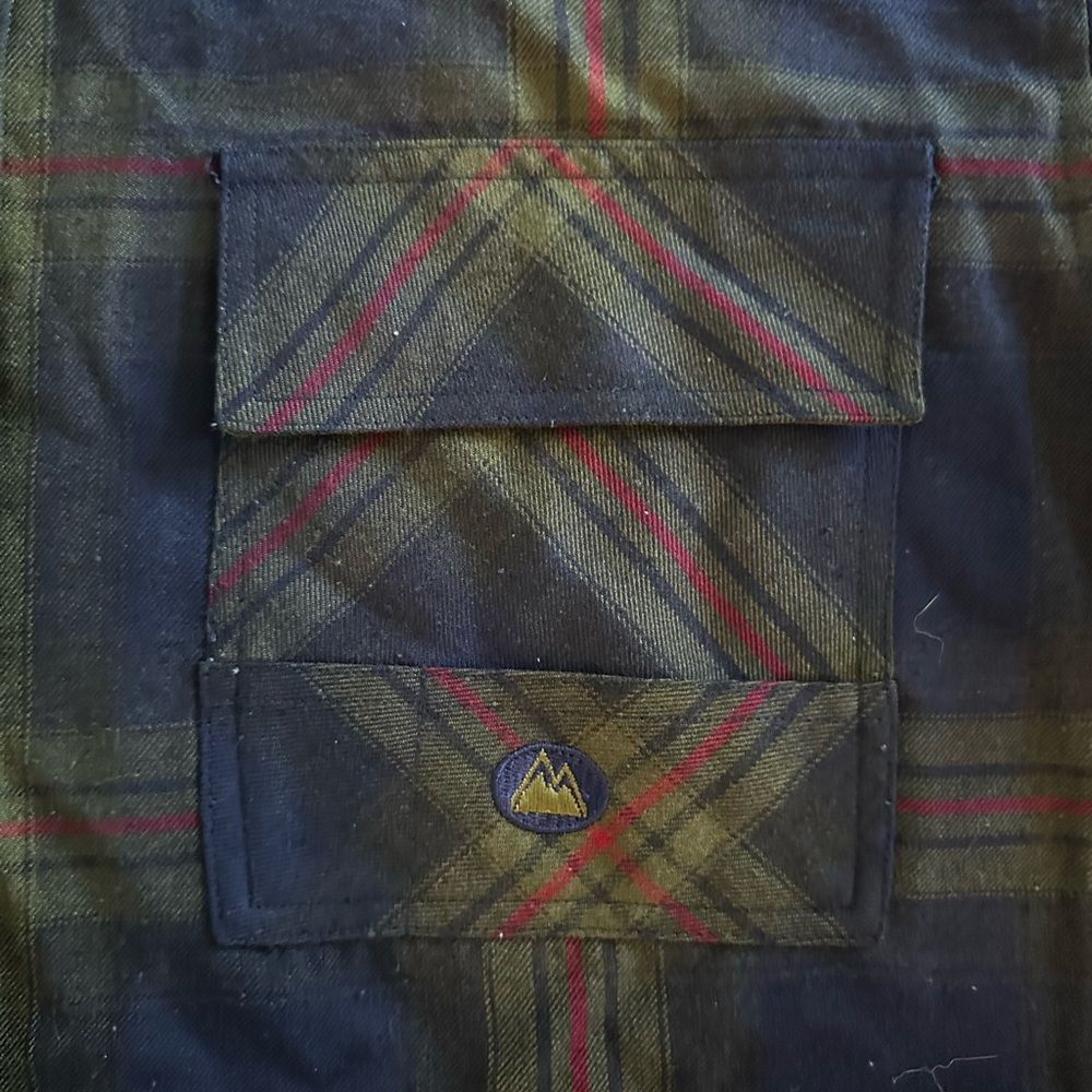 First Down Plaid Button Down Shirt Medium - image 4